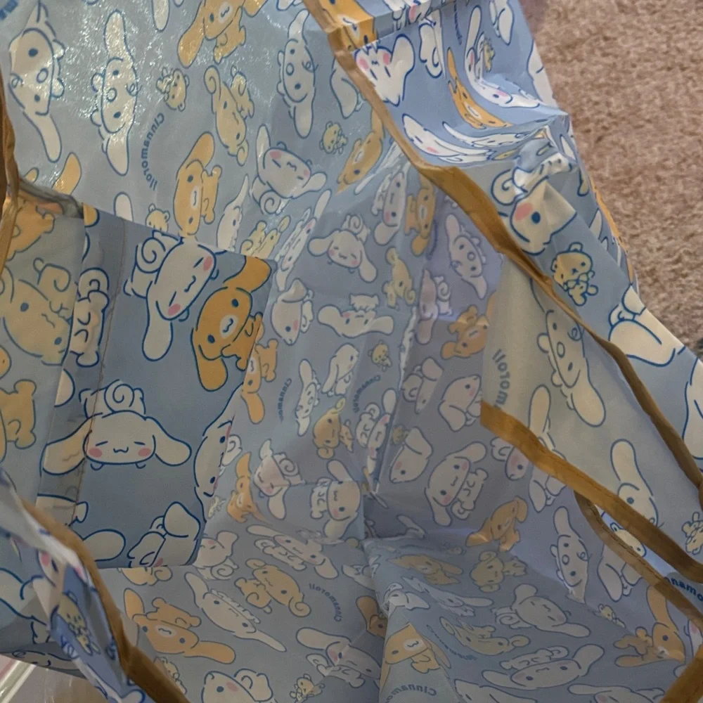 Sanrio families cinnamon roll huge reusable shopping bag! Brand new without tags